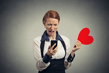 Is Social Media Ruining Your Dating Life?
